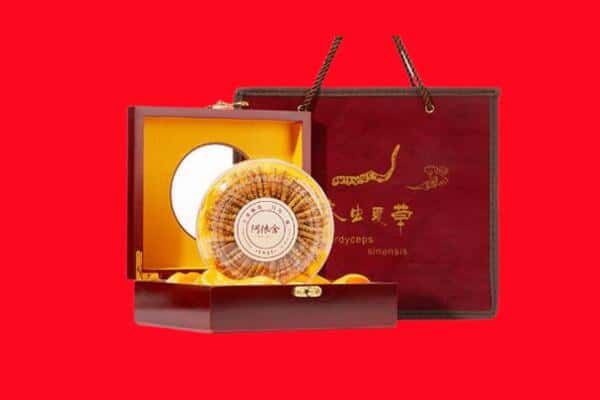 博尔塔拉博乐市回收冬虫夏草